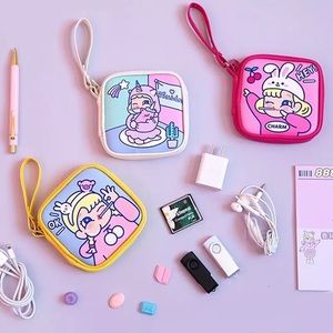 Bentoy milkjoy headphone, charger, personal bag